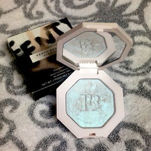 Fenty Beauty Highlighter